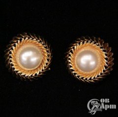 Клипсы CHANEL